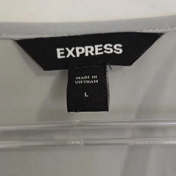 Express womens blouse - Picture 5 of 10